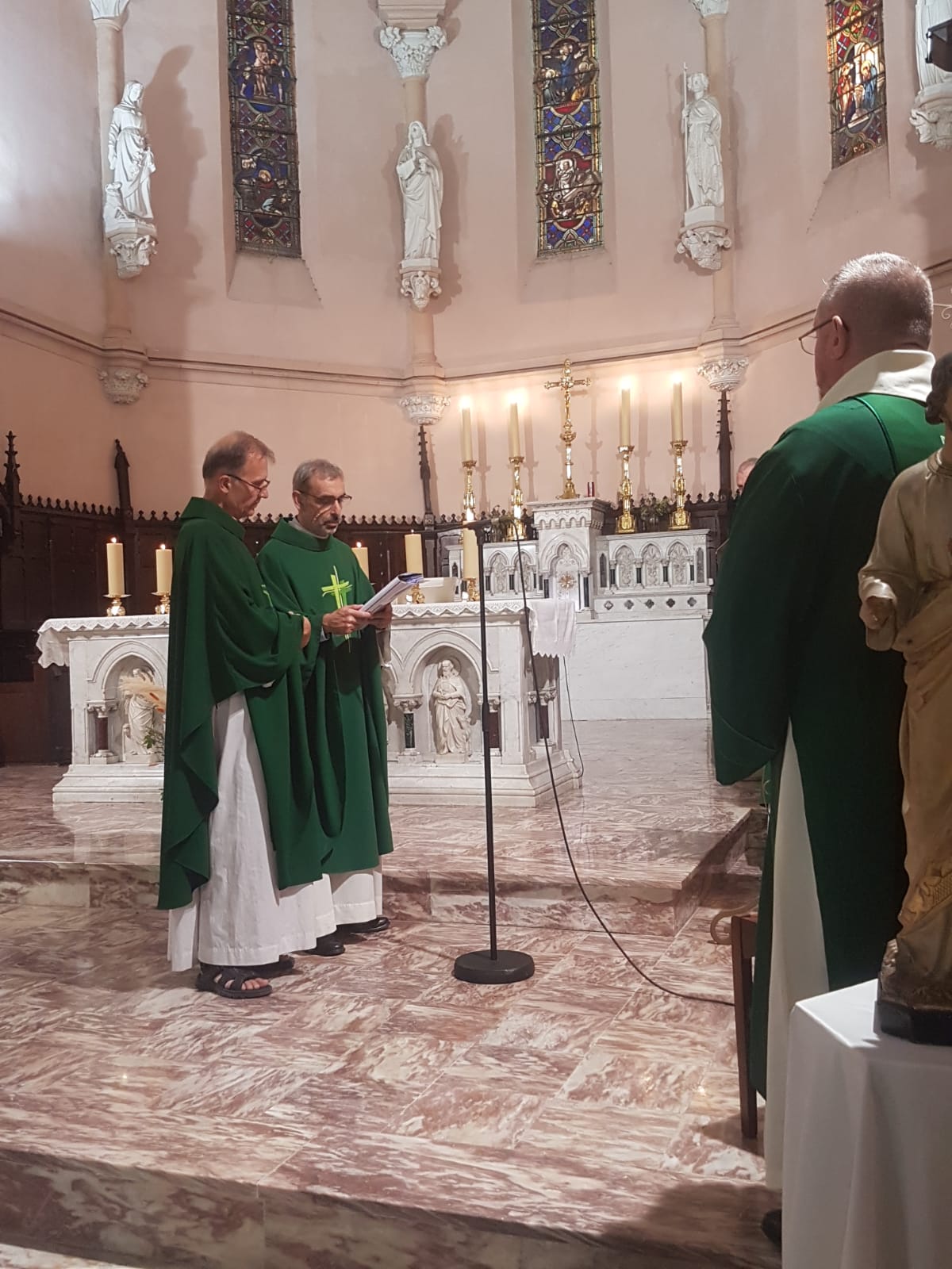 Installation des Pères Bogdan et Slawek